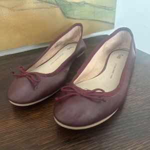 Gap Classic Ballet Flat in Pinot Noir (Burgandy) US Size 8